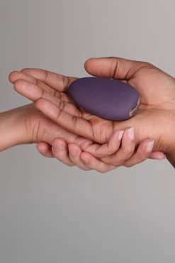 Je Joue Erotic Mimi Soft Clitoral Vibrator Purple