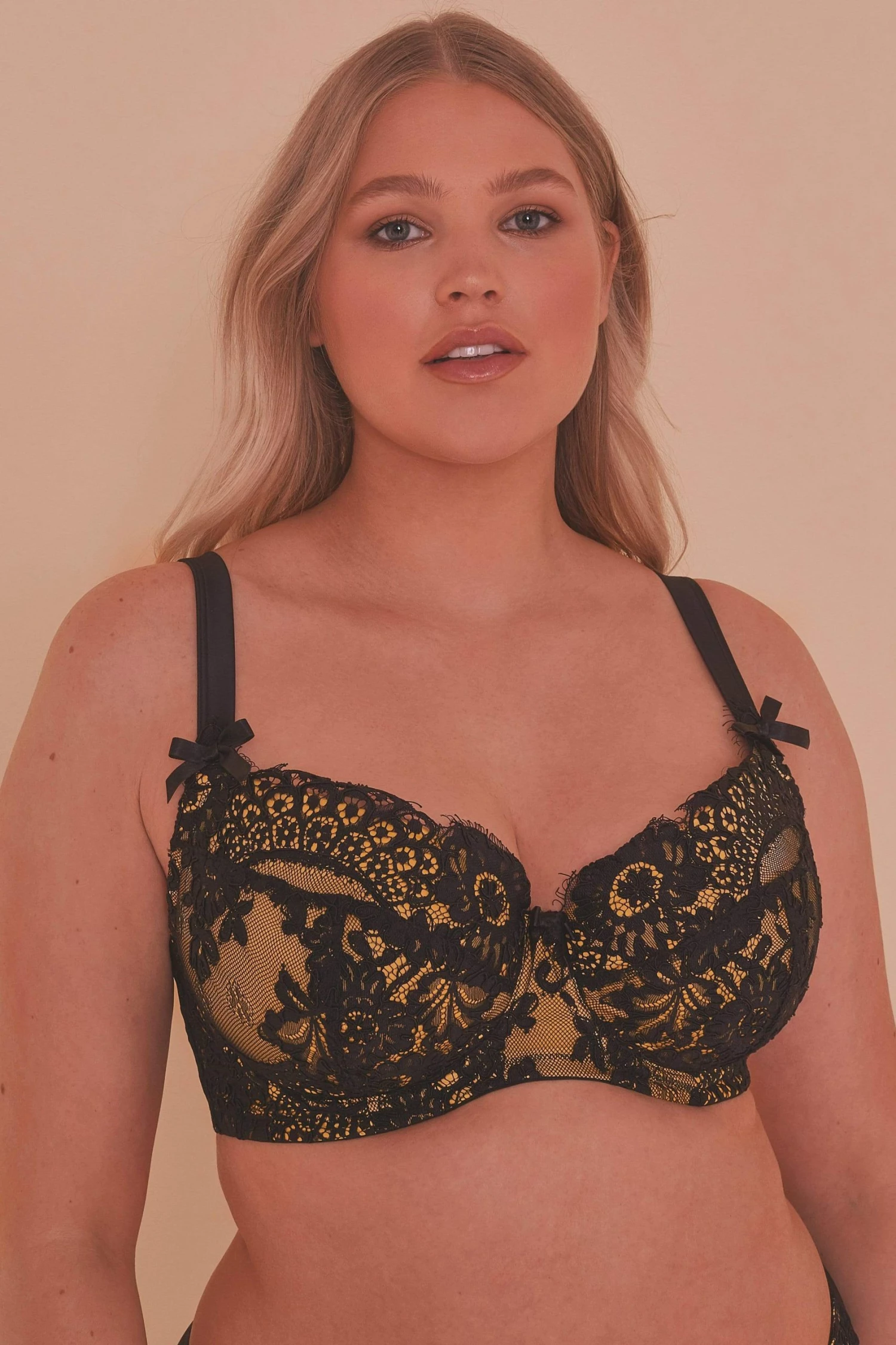 Buy 🔥 Playful Promises Jaquelina Mustard Contrast Plunge Bra 🔔 11 Playful Promises Jaquelina Mustard Contrast Plunge Bra