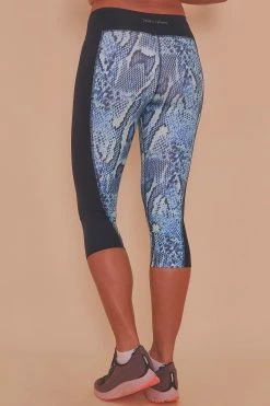 Wolf & Whistle Printed Crop Leggings Snake
