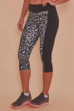 Wolf & Whistle Printed Crop Leggings Leopard