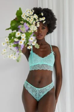 Wolf & Whistle Ariana Mint Everyday Lace Bralette