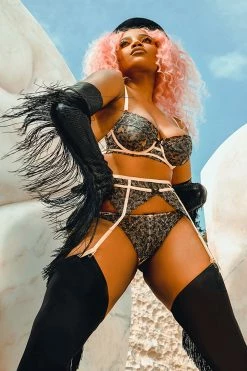 Playful Promises Skull & Roses Embroidery Peach Balcony Bra