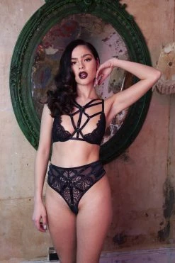 Peek & Beau Ida Double Ring Bra A - DDD/F Bras