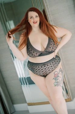 FFFB X PP Maia Black Lace Bralette New In