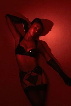 Hustler Maxine Black PVC Strap And Ring Detail Suspender