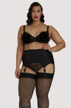 Kiss Me Deadly Retro Classics 6-Strap Suspender Belt Suspenders