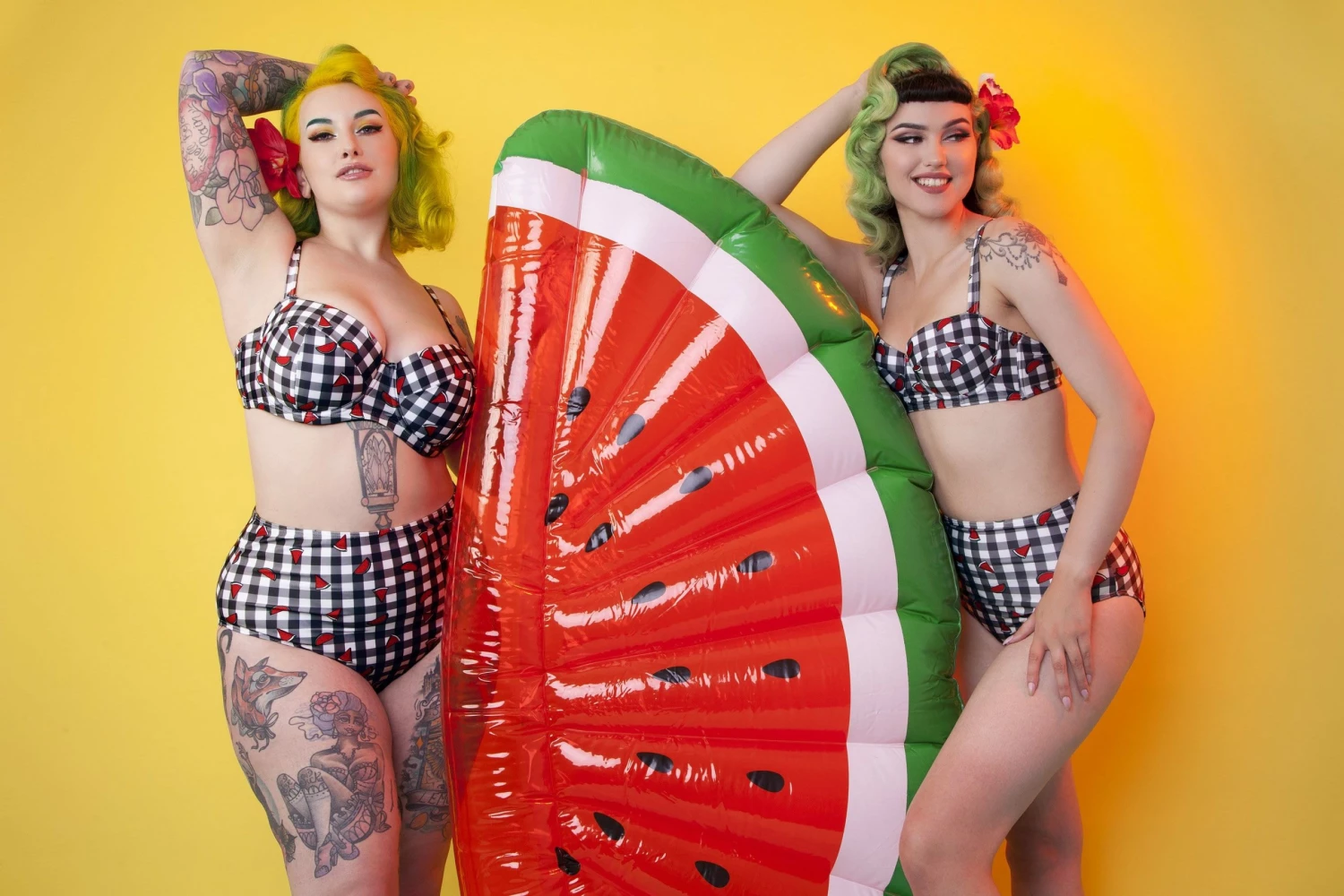 Flash Sale 🤩 Collectif X Playful Promises Swimwear Melon Gingham Balcony Top 🎉 3 Collectif X Playful Promises Swimwear Melon Gingham Balcony Top