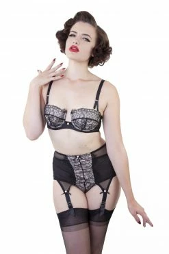 Bettie Page Lingerie Retro Eyelash Lace Bra Bras