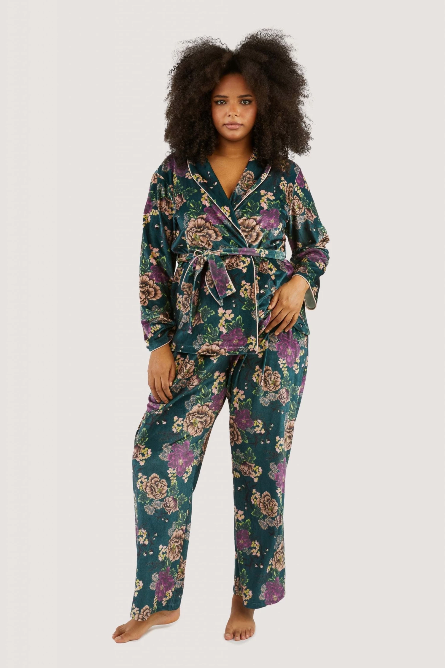 Outlet 🛒 Playful Promises Printed Velvet PJ Set 🤩 4 Playful Promises Printed Velvet PJ Set