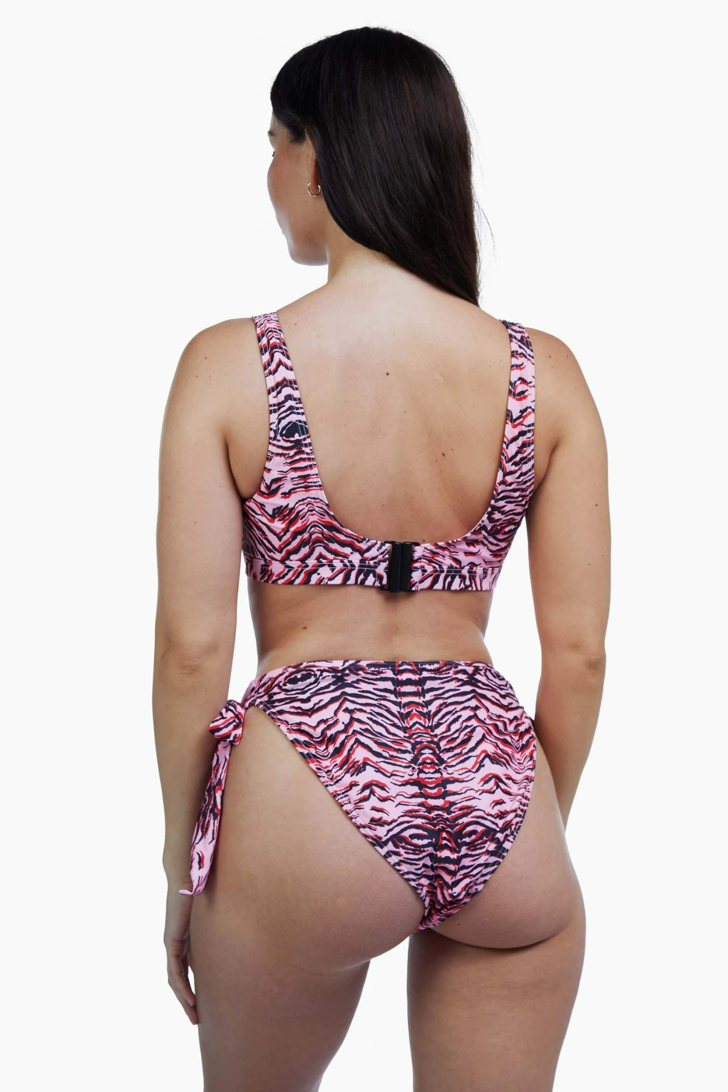 New ⌛ Luxe Palm Crop Cut Out 👙 Bikini Top ⌛ 8 Luxe Palm Crop Cut Out Bikini Top