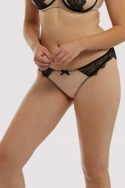 Flash Sale ๐ Deja Day Rosalyn Black And Blush Brazillian Brief Knickers ๐ 29 Deja Day Rosalyn Black And Blush Brazillian Brief Knickers