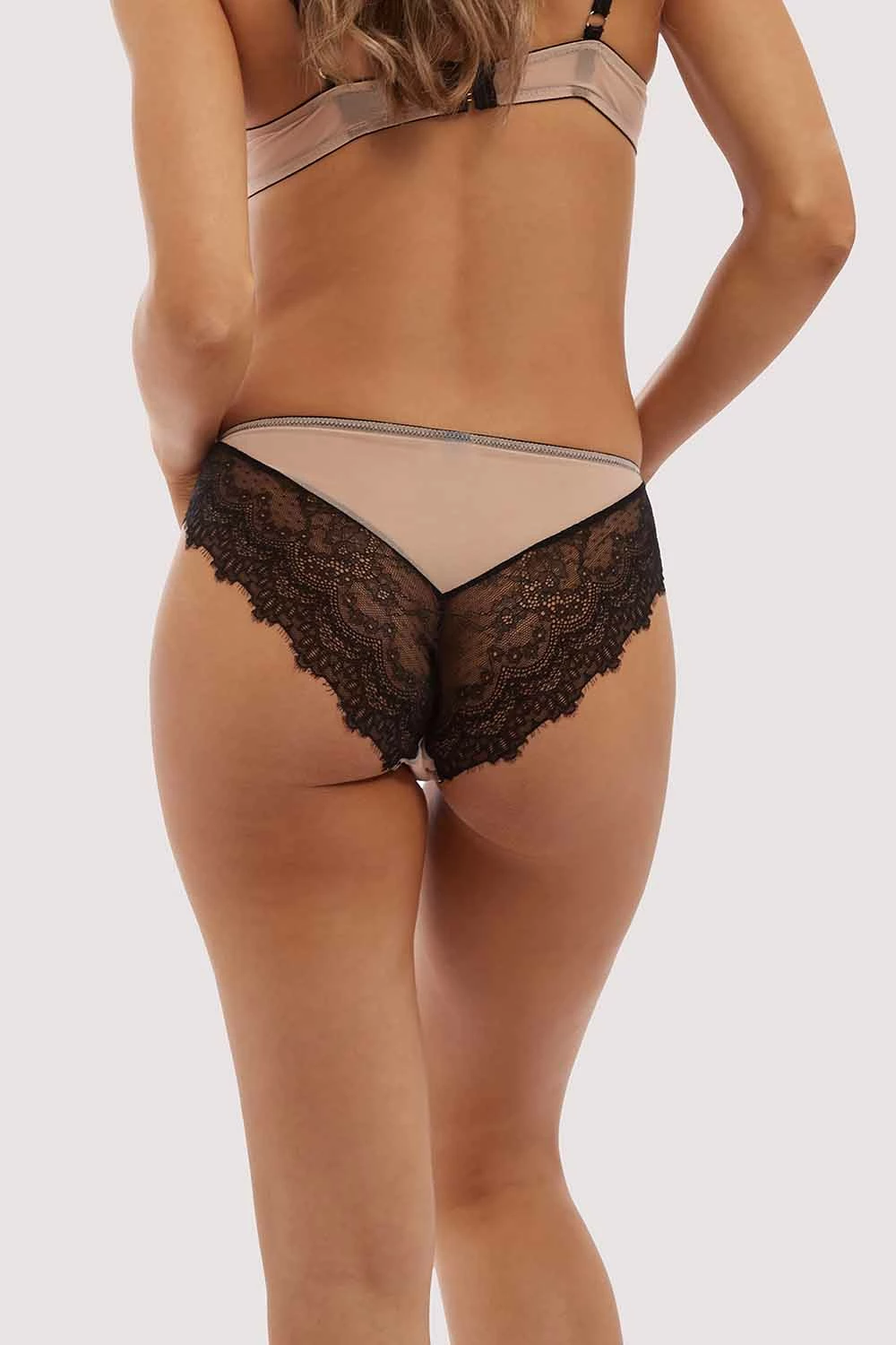 Flash Sale ๐ Deja Day Rosalyn Black And Blush Brazillian Brief Knickers ๐ 2 Deja Day Rosalyn Black And Blush Brazillian Brief Knickers