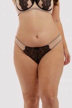 Flash Sale 👏 Deja Day Rosalyn Black And Blush Lace Thong Knickers 🔥 21 Deja Day Rosalyn Black And Blush Lace Thong Knickers