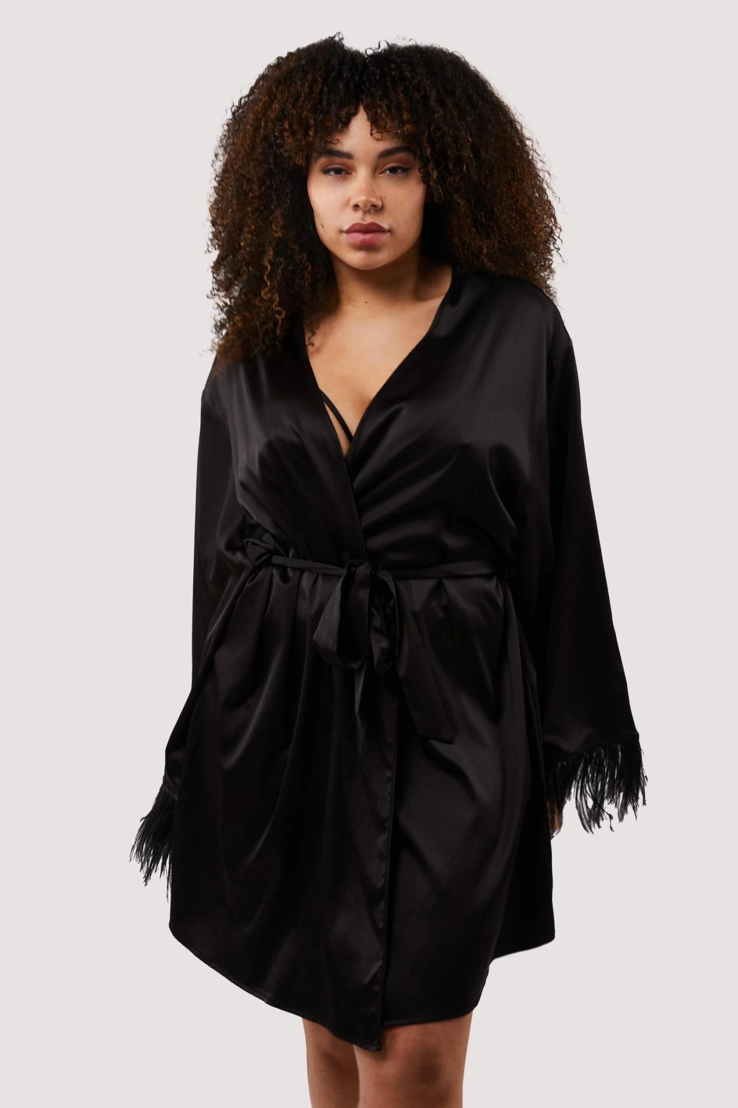 Cheapest ๐ Felicity Hayward X PP Sirus Black Satin And Feather Kimono New In โค๏ธ 7 Felicity Hayward X PP Sirus Black Satin And Feather Kimono New In