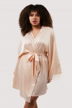 Outlet โ Felicity Hayward X PP Cassiopeia Blush Pink Satin And Feather Kimono New In ๐ 17 Felicity Hayward X PP Cassiopeia Blush Pink Satin And Feather Kimono New In