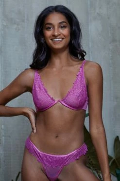 Hustler Margot Violet High Apex With Wire Lace Bra