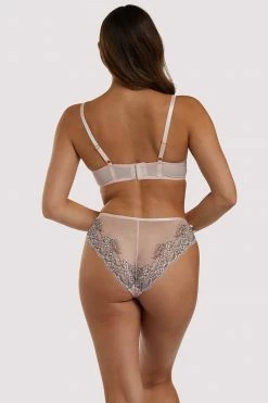 Discount 👏 Hustler New In Bras Jenny Graphic Lace Blush Bra 🌟 15 Hustler New In Bras Jenny Graphic Lace Blush Bra