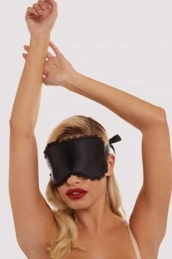 Kiss Me Deadly Schall Satin Bondage Starter Kit New In Accessories