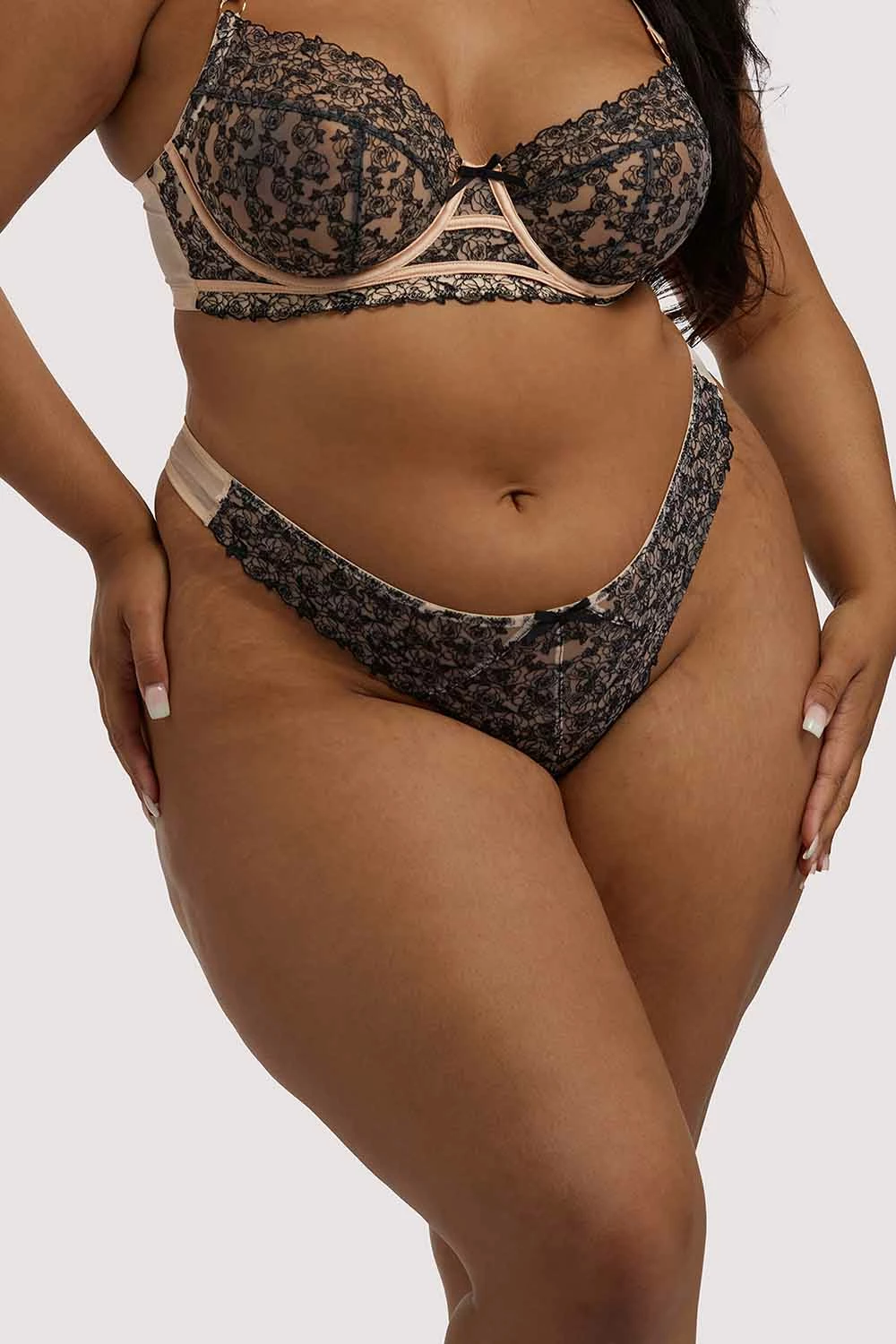 Discount 🤩 Playful Promises Knickers Skull & Roses Embroidery Peach Thong 🧨 5 Playful Promises Knickers Skull & Roses Embroidery Peach Thong