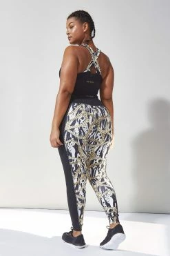 Wolf & Whistle Curve Zebra Chain Leggings