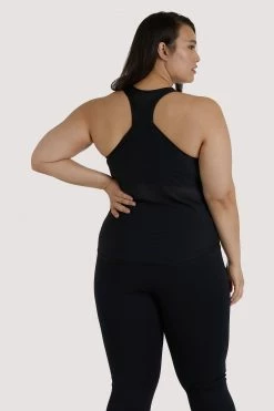 Wolf & Whistle Black Curve Vest Activewear