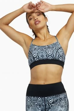 Wolf & Whistle Activewear Abstract Print Sports Bra With Strappy Back