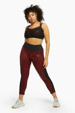 Wolf & Whistle Dark Red And Black Leopard Wet Look Sports Bra Curve