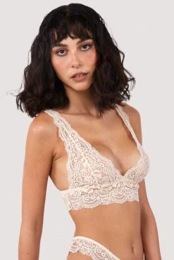 Wolf & Whistle Ariana Vanilla Lace Bralette