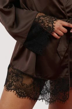 Wolf & Whistle New In Alaia Chocolate Brown Caged Kimono