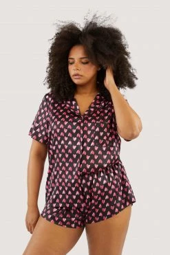 Budget ✨ Wolf & Whistle Heart Print Satin Pyjama Set Nightwear ✔️ 15 Wolf & Whistle Heart Print Satin Pyjama Set Nightwear