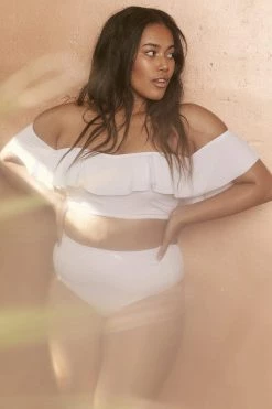 Wolf & Whistle Beth White High Waist Brief Curve