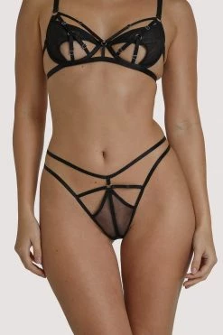 Wolf & Whistle Knickers Everleigh Black Open Ring Thong