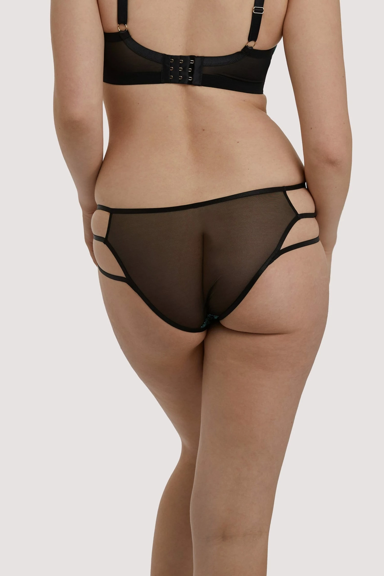 Wholesale ⭐ Playful Promises Dakota Green & Gold Snake Brief New In 😍 6 Playful Promises Dakota Green & Gold Snake Brief New In