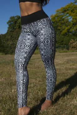 Wolf & Whistle Abstract Print High Waist Leggings