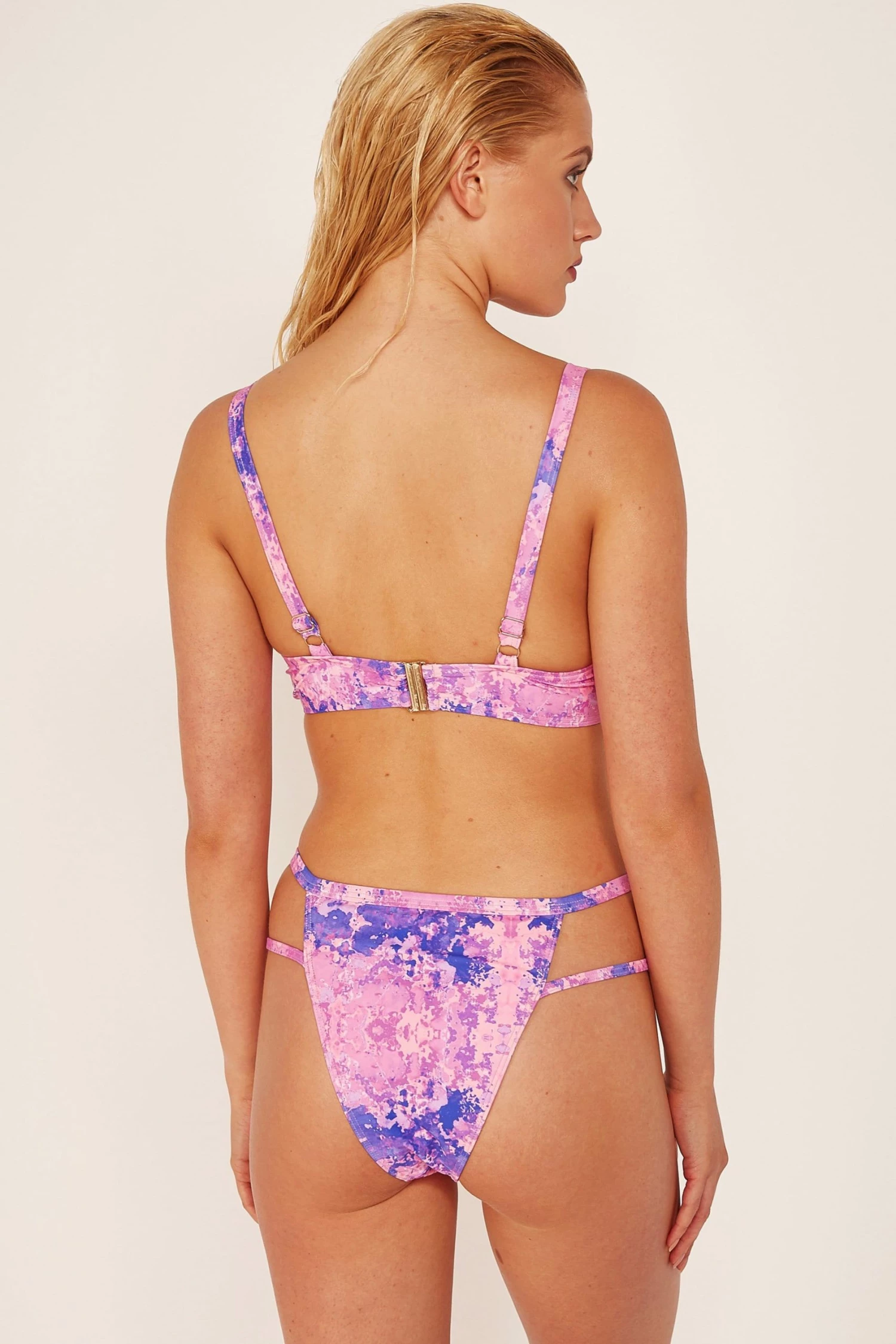 Top 10 ๐ Wolf & Whistle Swimwear Neon Tie Dye ๐ Bikini Top ๐ฅฐ 3 Wolf & Whistle Swimwear Neon Tie Dye Bikini Top