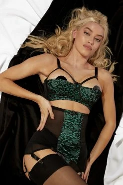 Bettie Page Lingerie Elsie Emerald Lace 1/4 Cup Bra Bras