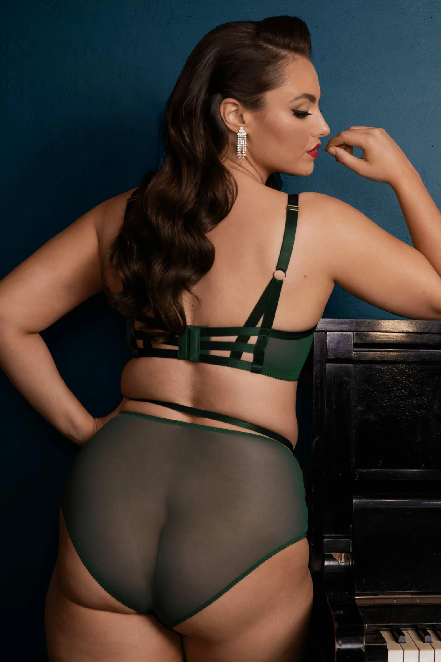 Cheap 🔔 Dita Von Teese Lingerie Madame X High Waist Bottle Green Curve Brief 👏 2 Dita Von Teese Lingerie Madame X High Waist Bottle Green Curve Brief