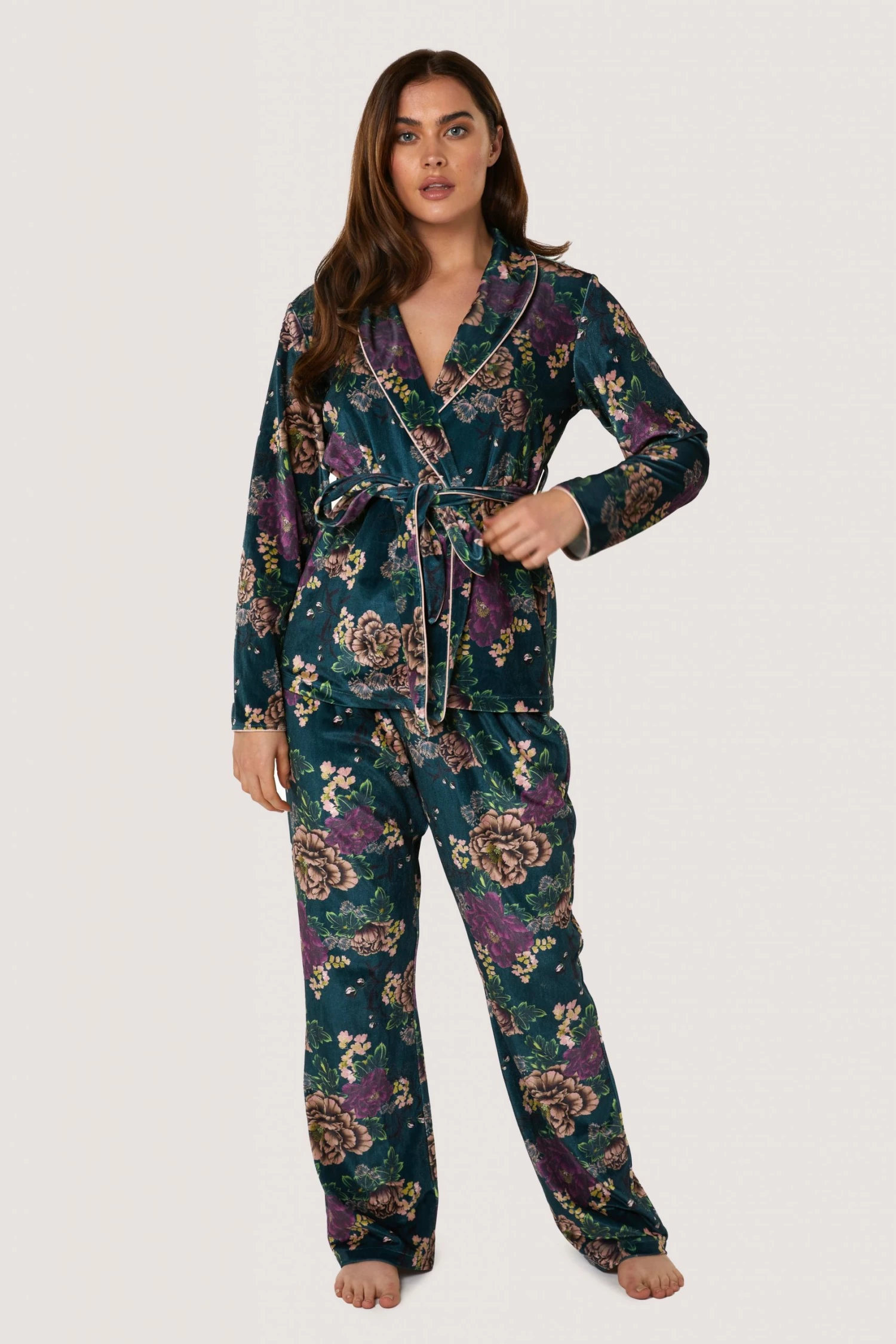 Outlet 🛒 Playful Promises Printed Velvet PJ Set 🤩 2 Playful Promises Printed Velvet PJ Set